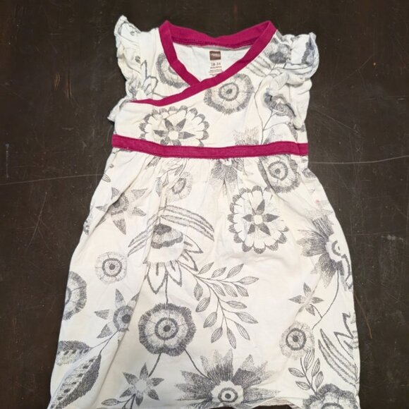 Tea Collection 18-24M Floral Dress Faux Wrap Gray/White Magenta Trim Flutter Sle - Picture 1 of 4